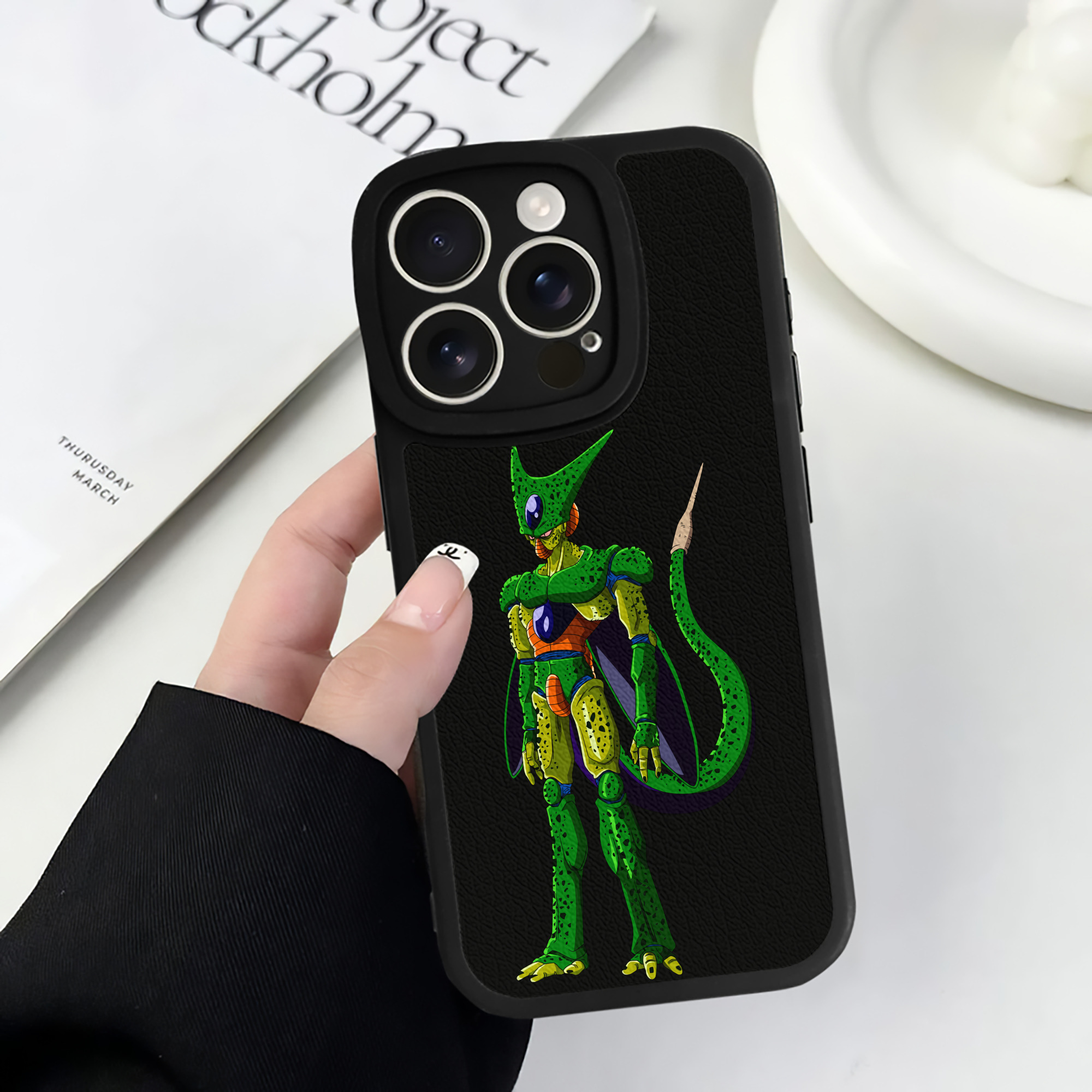 （画像用） ドラゴンボール セル DRAGON BALL Cell 【iPhone 16シリーズ対応】シリコンスマホケース（レザー調） 材質：シリコン